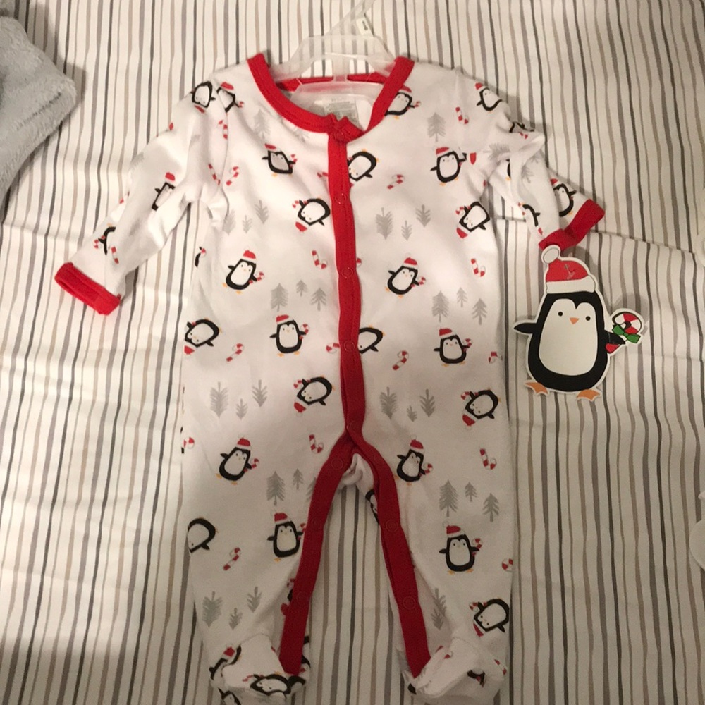 Christmas penguin Baby onesie NWT